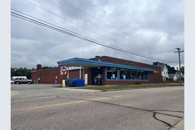 1006 Woodward Avenue, Beloit, WI 53511 - Photo 2