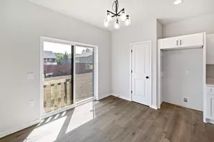 425 Village Ln, Ripon, WI 54971 - Photo 10