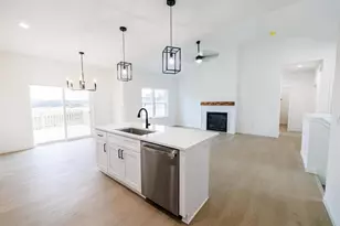 425 Village Ln, Ripon, WI 54971 - Photo 8