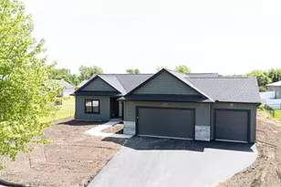 425 Village Ln, Ripon, WI 54971 - Photo 2