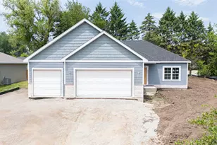 442 Village Ln, Ripon, WI 54971 - Photo 1