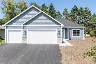 442 Village Ln, Ripon, WI 54971 - Photo 10