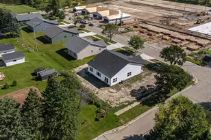 504 Village Ln, Ripon, WI 54971 - Photo 4