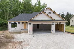 234 Moraine Dr, Ripon, WI 54971 - Photo 4