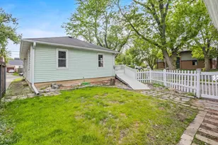 2105 E Johnson St, Madison, WI 53704 - Photo 30