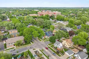2105 E Johnson St, Madison, WI 53704 - Photo 36