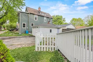 2105 E Johnson St, Madison, WI 53704 - Photo 26