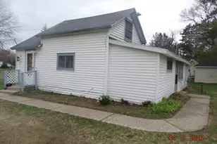 3488 N Church St, Montello, WI 53949 - Photo 2