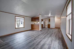 3014 Wilson St, Menomonie, WI 54751 - Photo 14