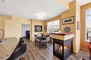 280 Division St, Madison, WI 53704 - Photo 8