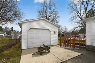 127 Union St, Sun Prairie, WI 53590 - Photo 38