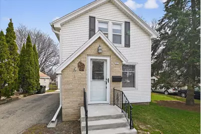 127 Union Street, Sun Prairie, WI 53590 - Photo 2