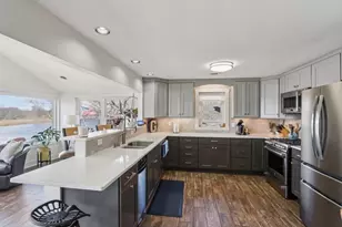 W10126 Schiefelbein Rd, Poynette, WI 53955 - Photo 6