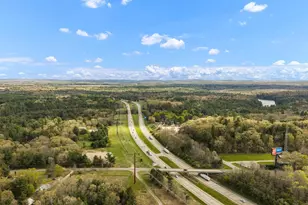E10368 Xanadu Rd, Wisconsin Dells, WI 53965 - Photo 6