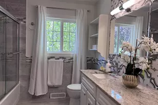 4713 Hermsmeier Ln, Madison, WI 53714 - Photo 6