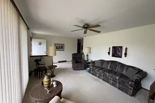 1607 S Arch St, Janesville, WI 53546 - Photo 6