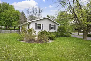 2313 Muir Field Rd, Madison, WI 53719 - Photo 4
