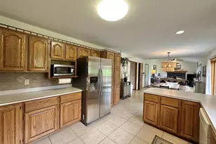 6892 Moonlight Cir, Sun Prairie, WI 53590 - Photo 14