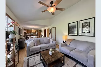 6892 Moon Light Circle, Sun Prairie, WI 53590 - Photo 20