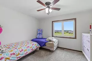 N6329 Tradewinds Cir, Beaver Dam, WI 53916 - Photo 34