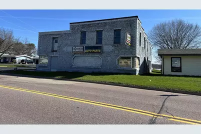 322 W State Street, New Lisbon, WI 53950 - Photo 36