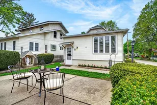 1104 Lawrence St, Madison, WI 53715 - Photo 32