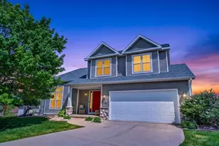 26 Yarrow Cir, Madison, WI 53719 - Photo 1
