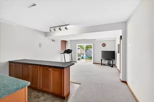 26 Yarrow Cir, Madison, WI 53719 - Photo 36