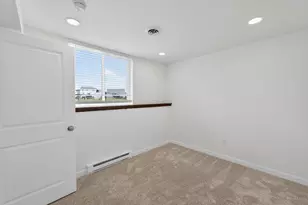 976 Griffin Way, DeForest, WI 53532 - Photo 28