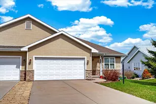 1818 Fjord Pass, Mount Horeb, WI 53572 - Photo 4