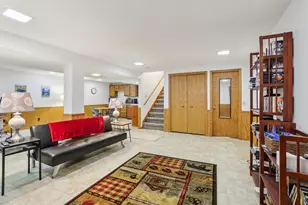 5604 Maldwyn Ln, Madison, WI 53716 - Photo 54
