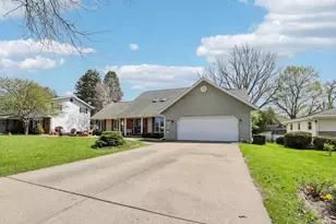 5604 Maldwyn Ln, Madison, WI 53716 - Photo 1