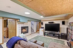 1821 Manley St, Madison, WI 53704 - Photo 26