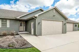N6008 Forest Ridge Rd, Green Lake, WI 54941 - Photo 16