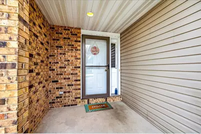455 Bowlavard Avenue #2, Belleville, WI 53508 - Photo 2