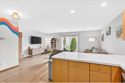 455 Bowlavard Avenue #2, Belleville, WI 53508 - Photo 10