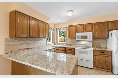 309 King Street, Stoughton, WI 53589 - Photo 14