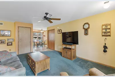 309 King Street, Stoughton, WI 53589 - Photo 6