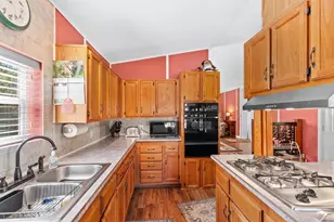 6030 Mill Ave, Wisconsin Rapids, WI 54494 - Photo 10