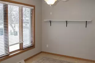 1045 Saddle Ridge, Portage, WI 53901 - Photo 8