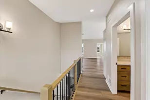 6485 Ridge View Way, DeForest, WI 53532 - Photo 8