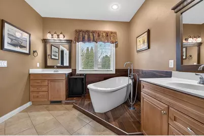 609 Meadowbrook Lane, Waunakee, WI 53597 - Photo 16