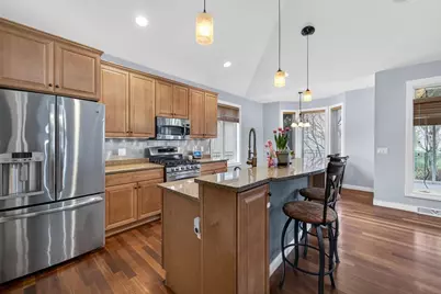 609 Meadowbrook Lane, Waunakee, WI 53597 - Photo 10