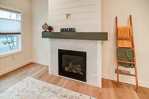 4121 Fox Frst Wy, DeForest, WI 53532 - Photo 16