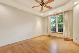 360 W Washington Ave, Madison, WI 53703 - Photo 8