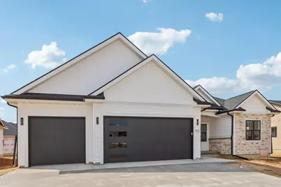 224 Falcon Court, Sauk City, WI 53583 - Photo 2