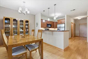 555 S Midvale Blvd, Madison, WI 53711 - Photo 6