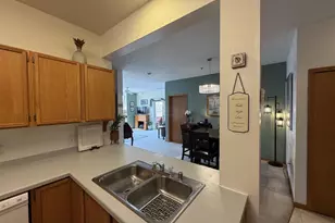 301 Harbour Town Dr, Madison, WI 53717 - Photo 18