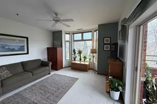 301 Harbour Town Dr, Madison, WI 53717 - Photo 2
