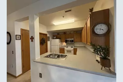 301 Harbour Town Drive, Madison, WI 53717 - Photo 14